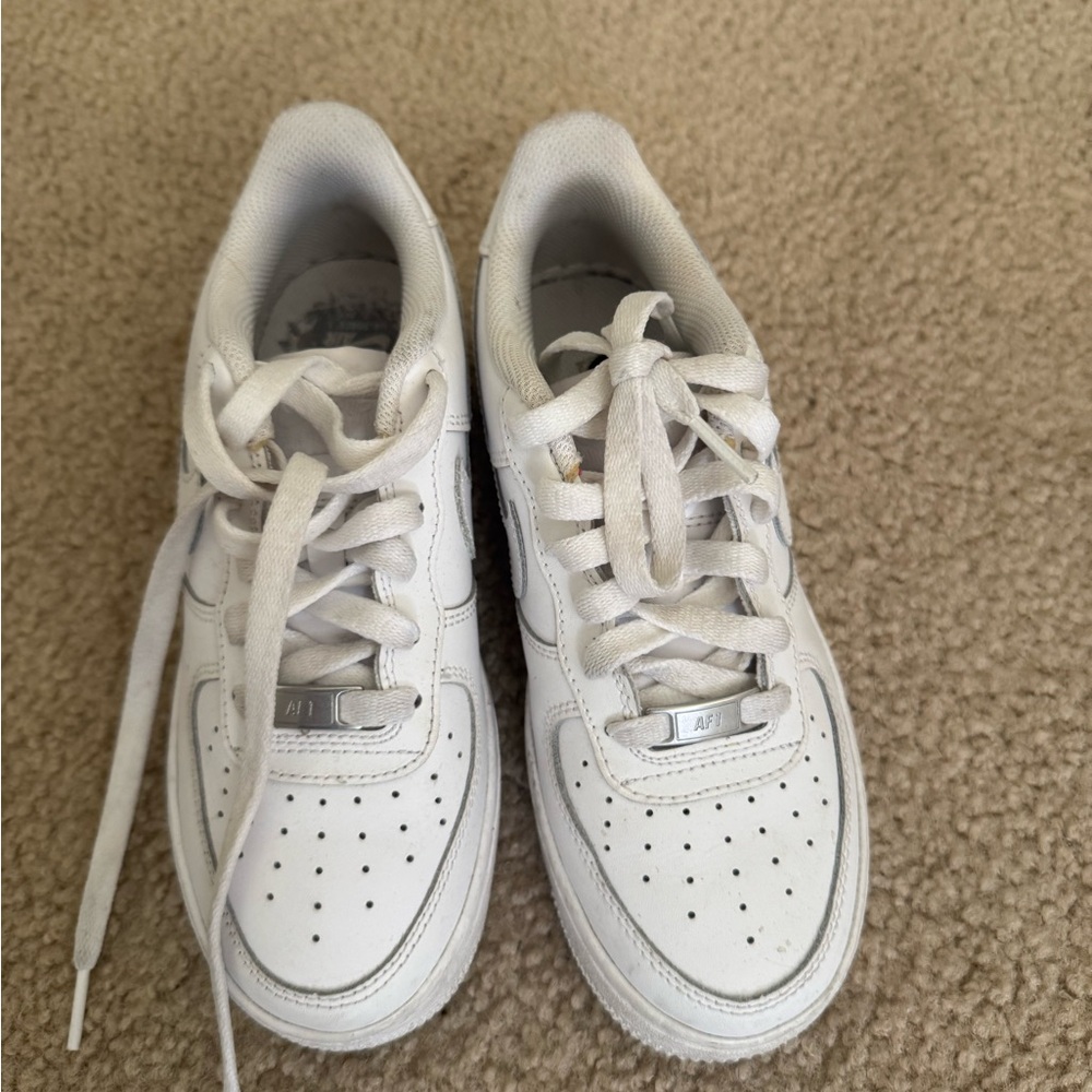 Boys Nike Air Force 1 Low White Sneakers – Size 4Y